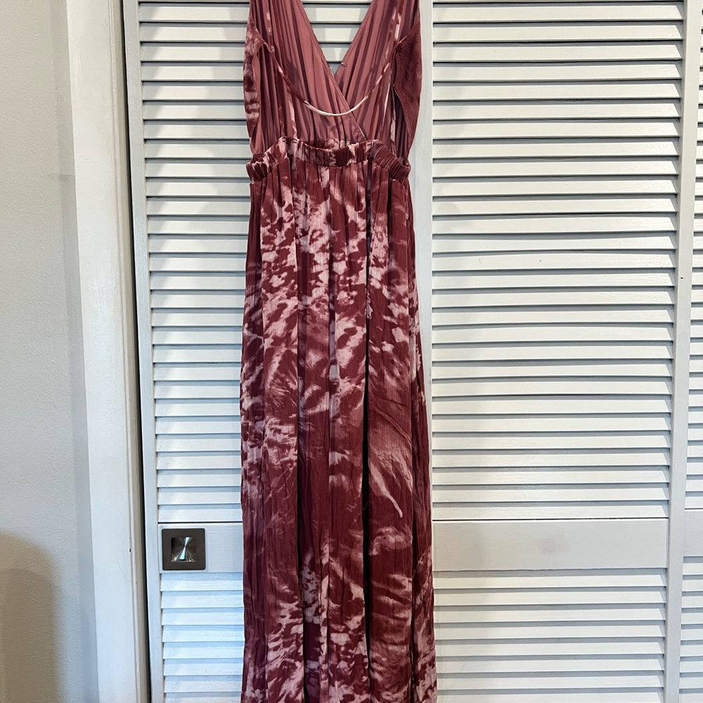 Tie-Dye Maxi Dress in Pink